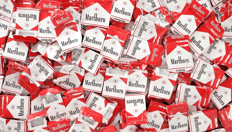 對癮君子最深的背叛？Marlboro 執行長宣佈 10 年內退出英國菸草市場：經典浪漫終結，勸君快戒菸