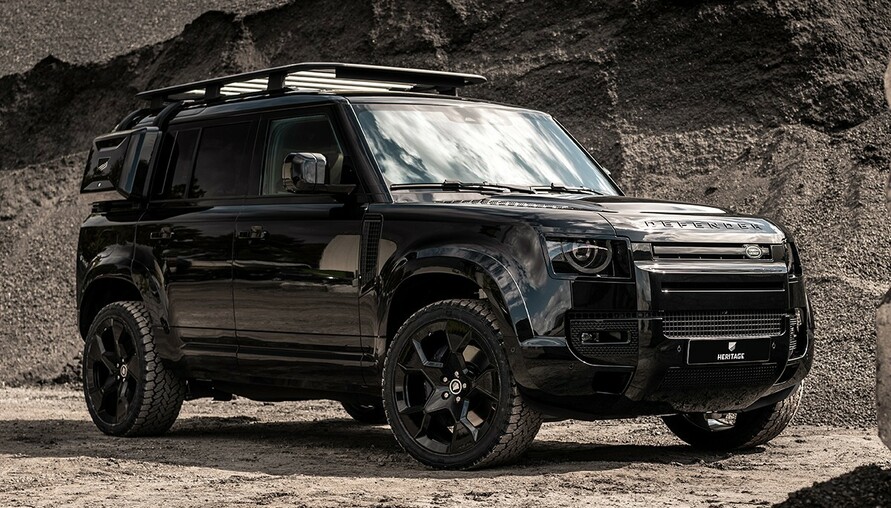  黑魂車潮！荷蘭改裝車廠 Heritage Customs 推出 Land Rover Defender 《007：生死交戰》訂製車型！龐德必備特務車款再多一輛！