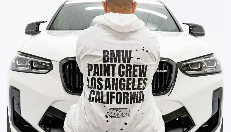 BMW 攜手插畫藝術家 Joshua Vides 打造 X4 M Competition 特色車款！還有多款潮物上線就售罄?