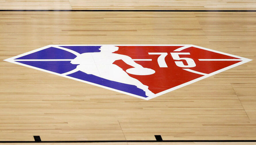 NBA邁入75週年！官方公開「史上最偉大球星」75人名單，Kobe、Curry還有多位上古神獸入選！你支持的球星有在裡面嗎？