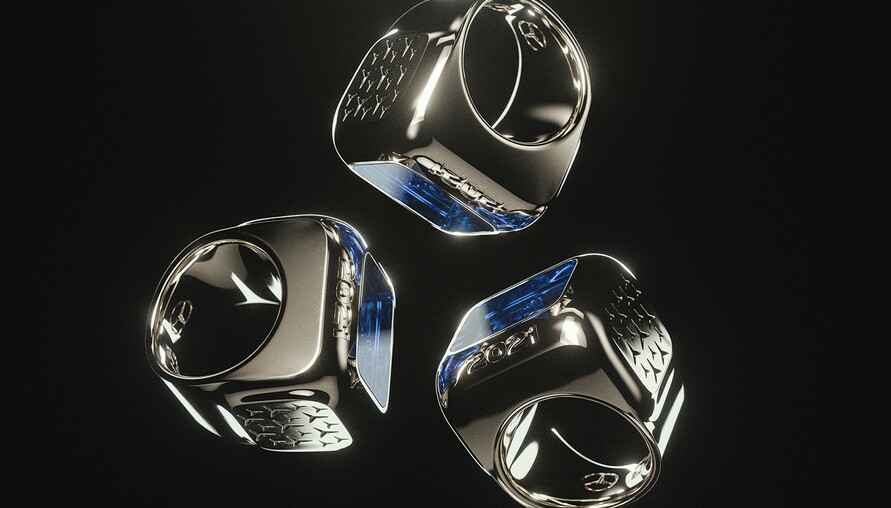 搶先曝光《英雄聯盟》世界賽「冠軍戒指」樣貌！高規格訂製比照各大體育賽事，18克拉白金打造搭配藍寶石實在太霸氣！