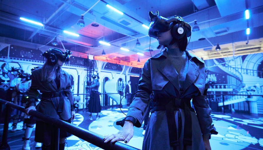 穿越時空的華麗冒險，與《巴黎舞會》VR體驗共舞於星夜巴黎！